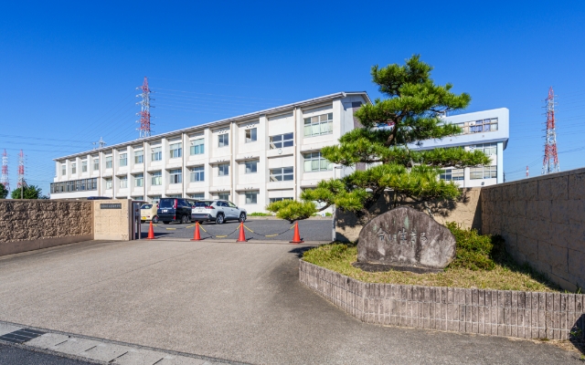 市立日進西中学校（徒歩17分/約1,330m）